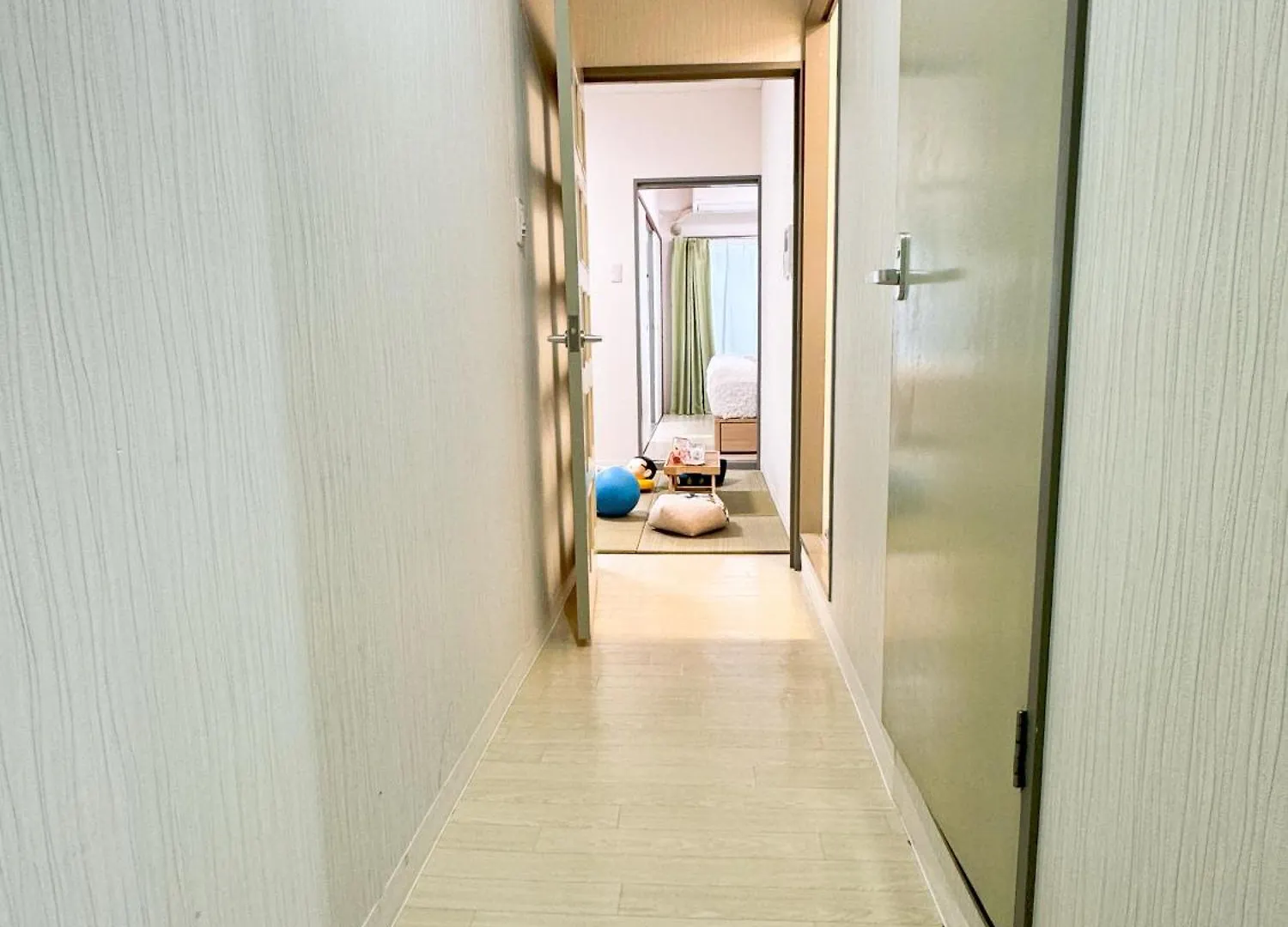 Apartment 元桜上野浅草高級民泊最大8人駅6分高級ブランドベッド家庭映画館無料自転車 Tokyo